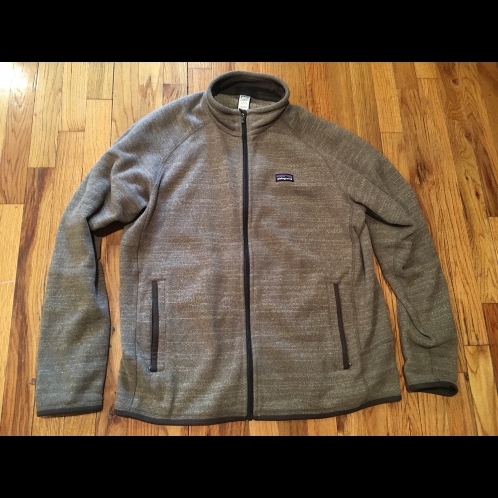 Patagonia Beige Fleece Jacket Men’s Large